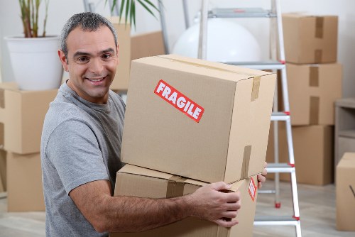 Van service loading furniture for transport across France
