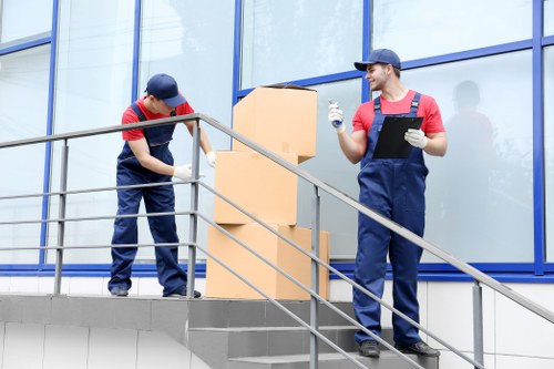 Local removal service for apartments and family homes in France