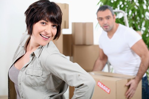 Local moving support for apartments, homes, and businesses in France